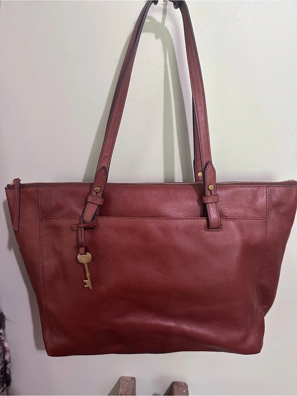 Fossil Leather Tote Bag in Deep Red - Unbranded